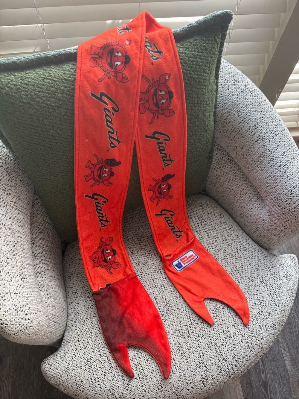 SF Giants Crazy Crab Scarf Vintage Crab San Francisco MLB